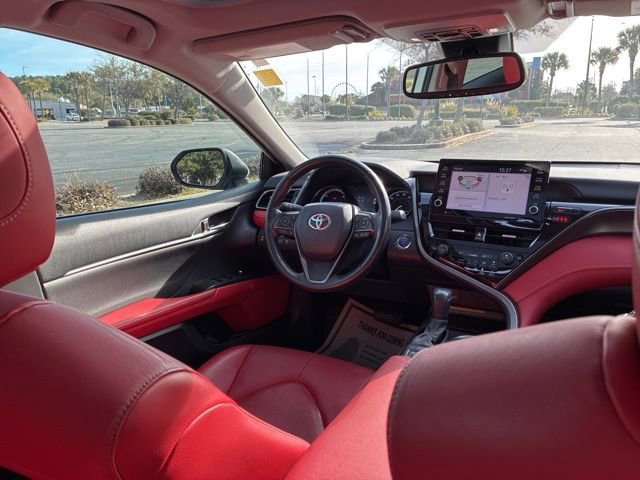 Used 2021 Toyota Camry XSE image 25
