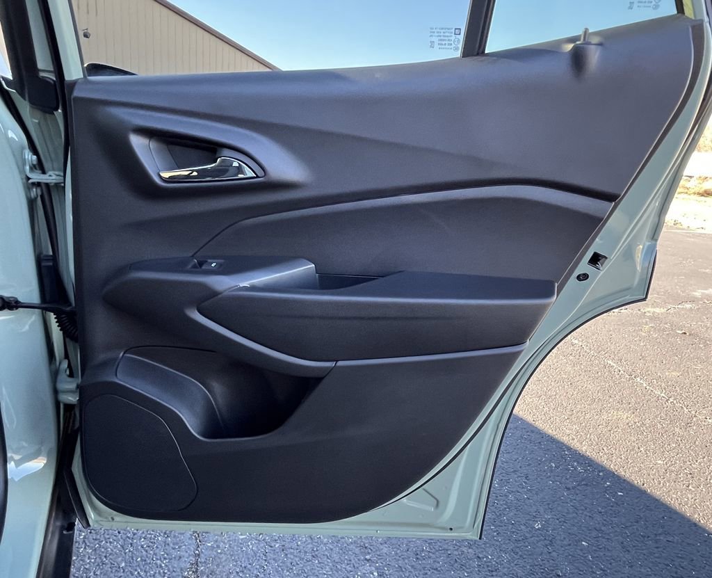 Certified 2025 Chevrolet Trax ACTIV w/ Sunroof Package FWD image 19