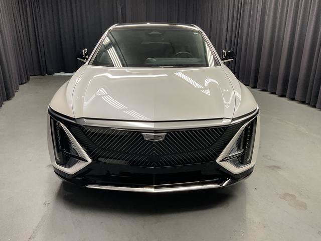 Used 2024 Cadillac Lyriq Tech w/ LPO, Floor Liner Package AWD/4WD image 8