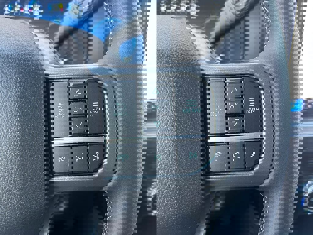 New 2026 Ford F250 Lariat w/ Black Appearance Package image 28