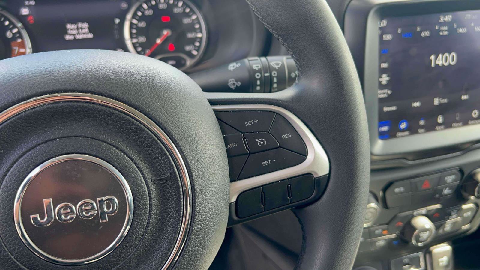 Used 2023 Jeep Renegade Altitude image 26