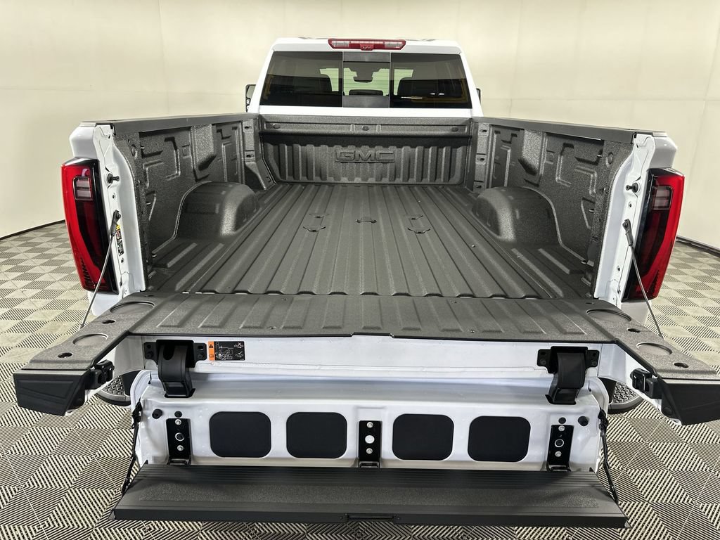 New 2026 GMC Sierra 3500 Denali w/ Technology Package AWD/4WD image 28