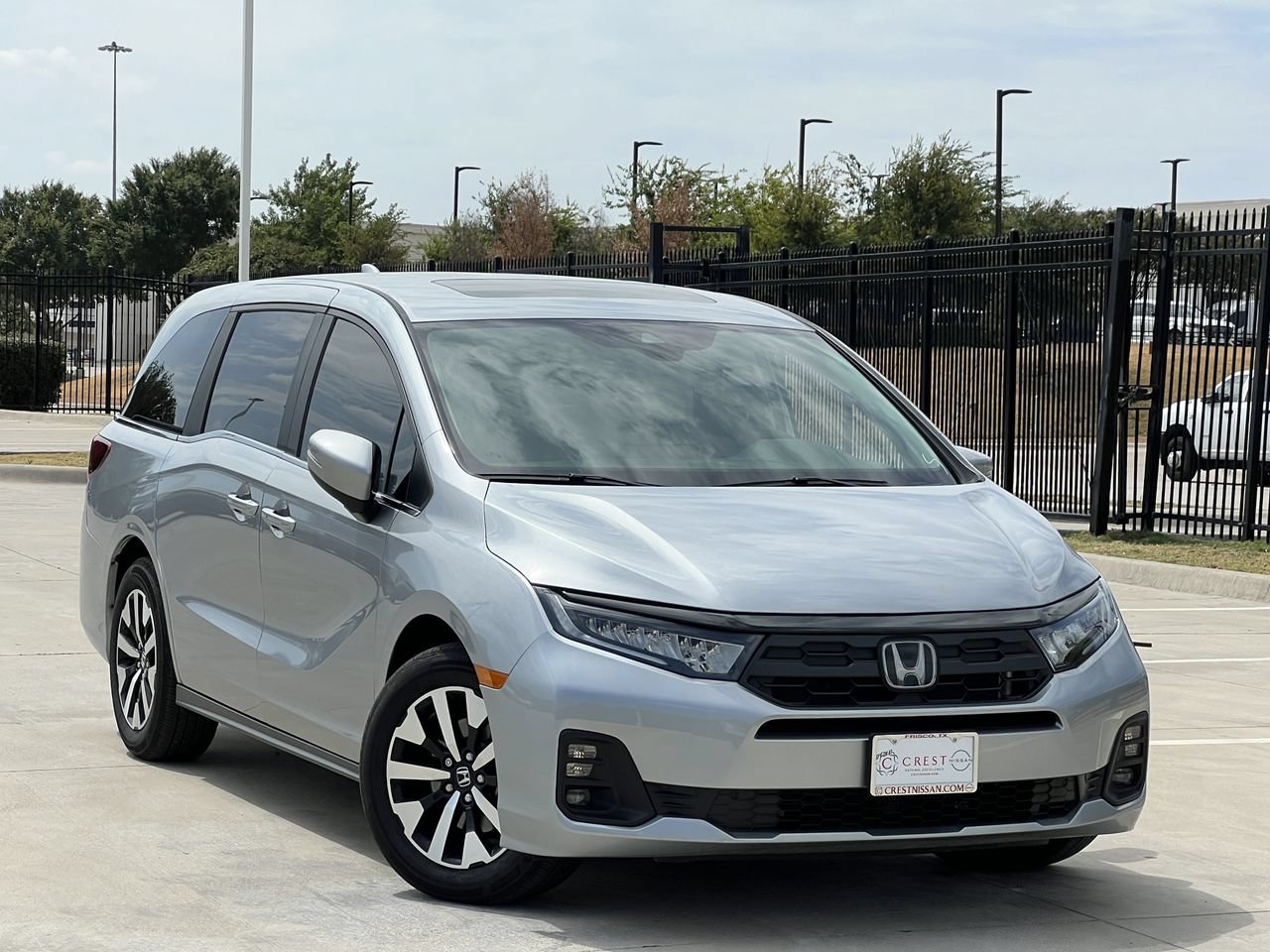 Used 2026 Honda Odyssey EX-L image 1