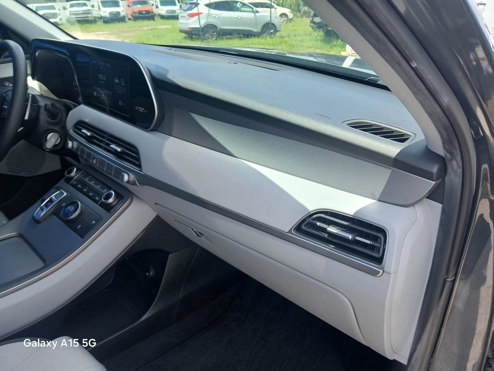 Used 2021 Hyundai Palisade SE FWD image 17