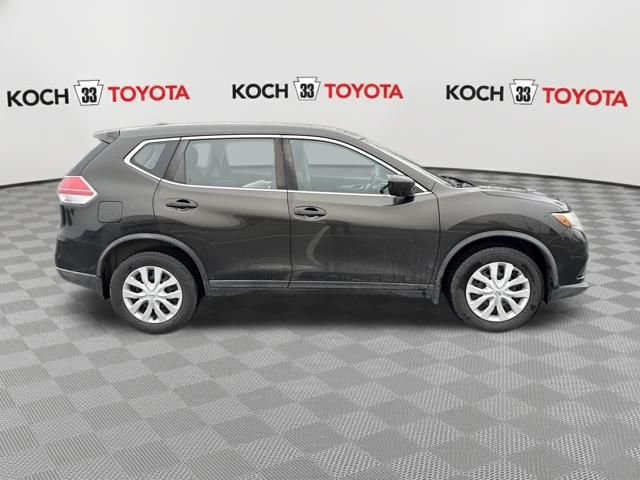 Used 2016 Nissan Rogue S image 9