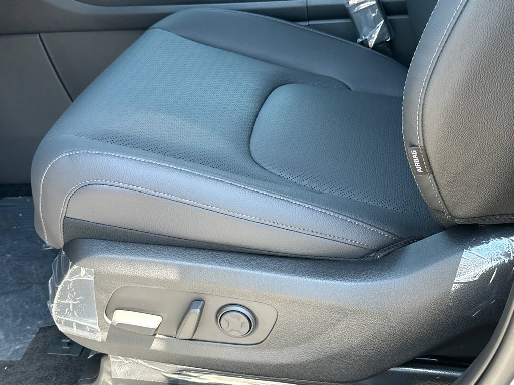 New 2026 Kia Carnival SX Prestige FWD image 19