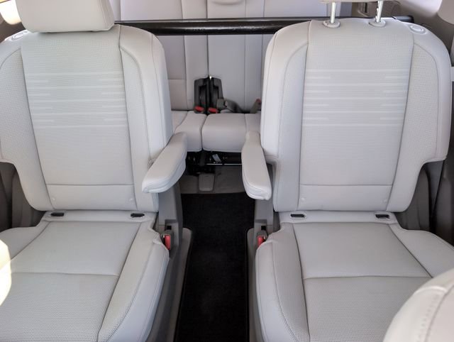 Used 2026 Hyundai Palisade Limited AWD/4WD image 26