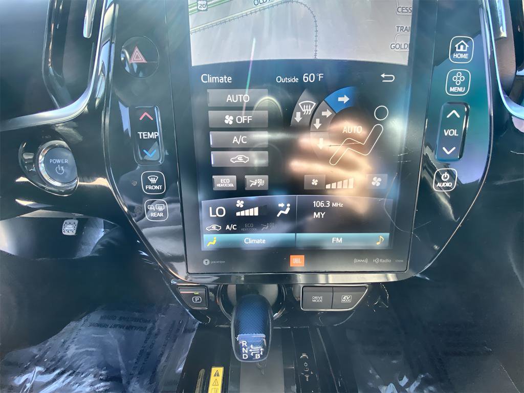 Used 2019 Toyota Prius Limited w/ Premium Convenience Package image 17
