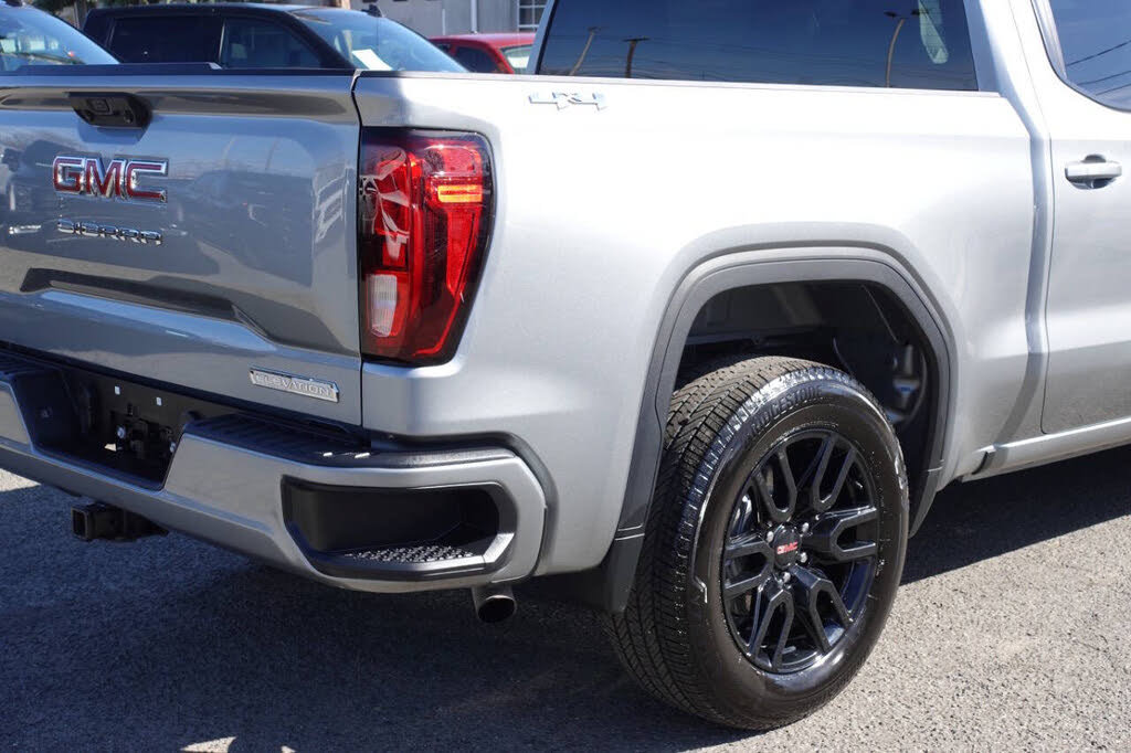 Used 2024 GMC Sierra 1500 Elevation AWD/4WD image 11