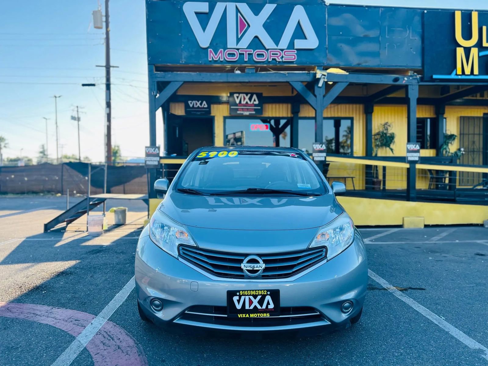 Used 2014 Nissan Versa Note S Plus image 2