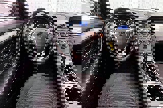 Used 2019 Ford Taurus SEL image 5