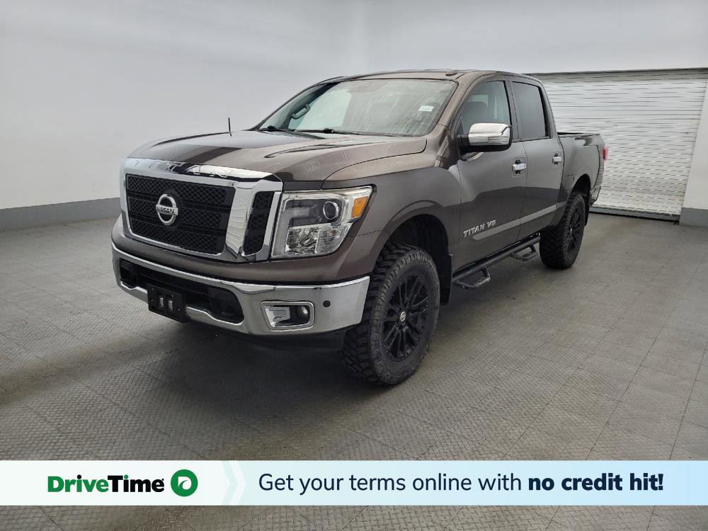 Used 2018 Nissan Titan SL image 1