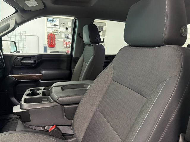 Used 2019 GMC Sierra 1500 SLE w/ X31 Off-Road Package AWD/4WD image 15