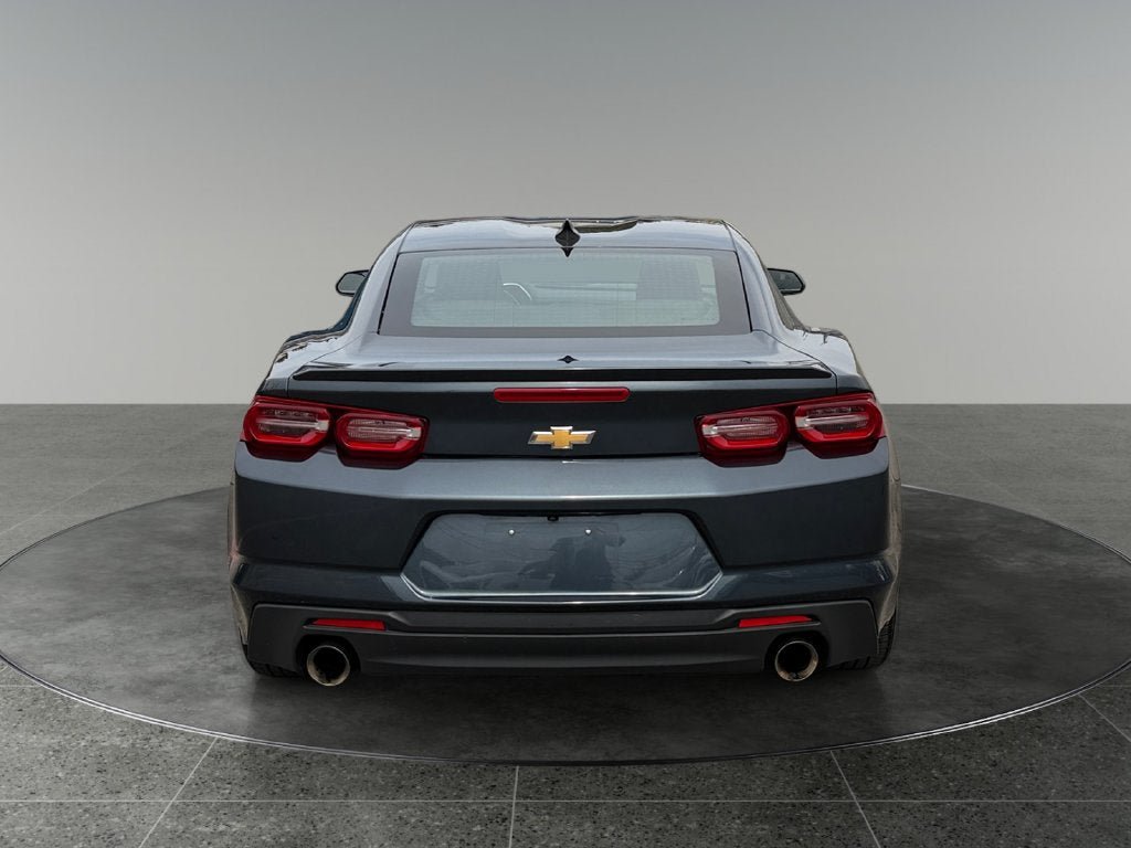 Used 2022 Chevrolet Camaro LS RWD image 9