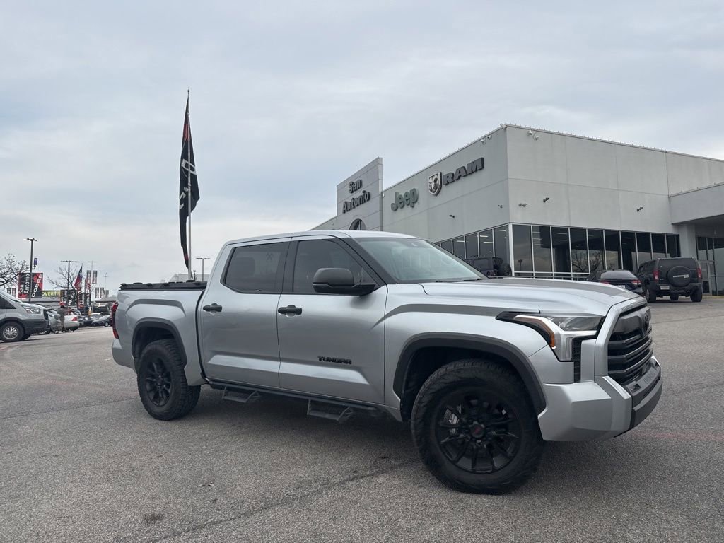 Used 2023 Toyota Tundra SR5 image 2