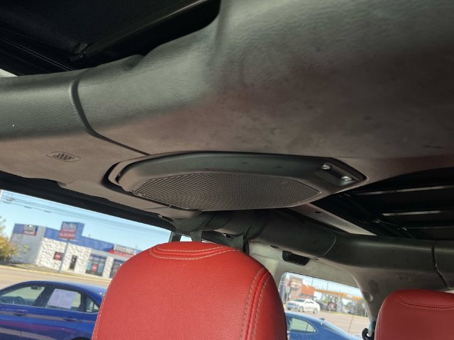 Used 2019 Jeep Wrangler Unlimited Rubicon AWD/4WD image 34