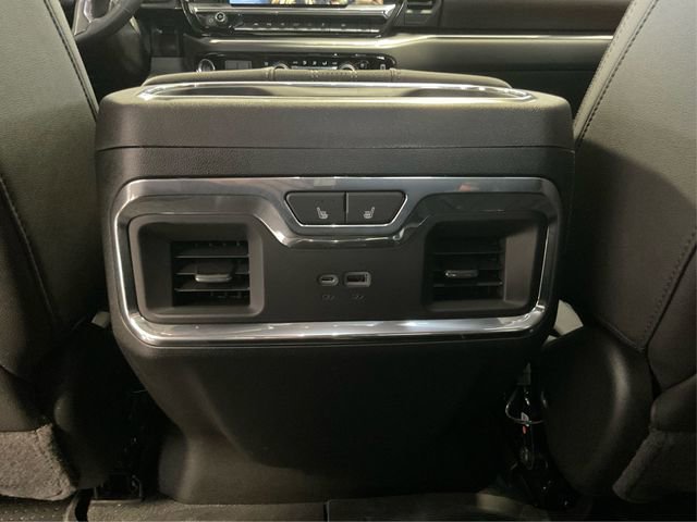 Used 2024 Chevrolet Silverado 1500 High Country w/ High Country Premium Package image 21