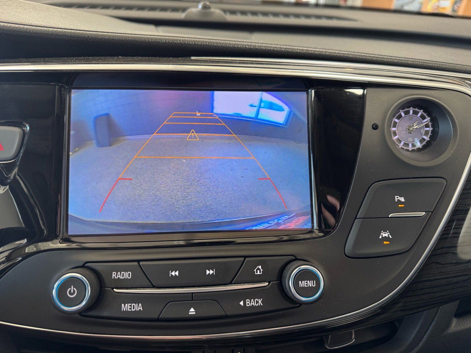 Used 2016 Buick Envision Premium AWD/4WD image 25