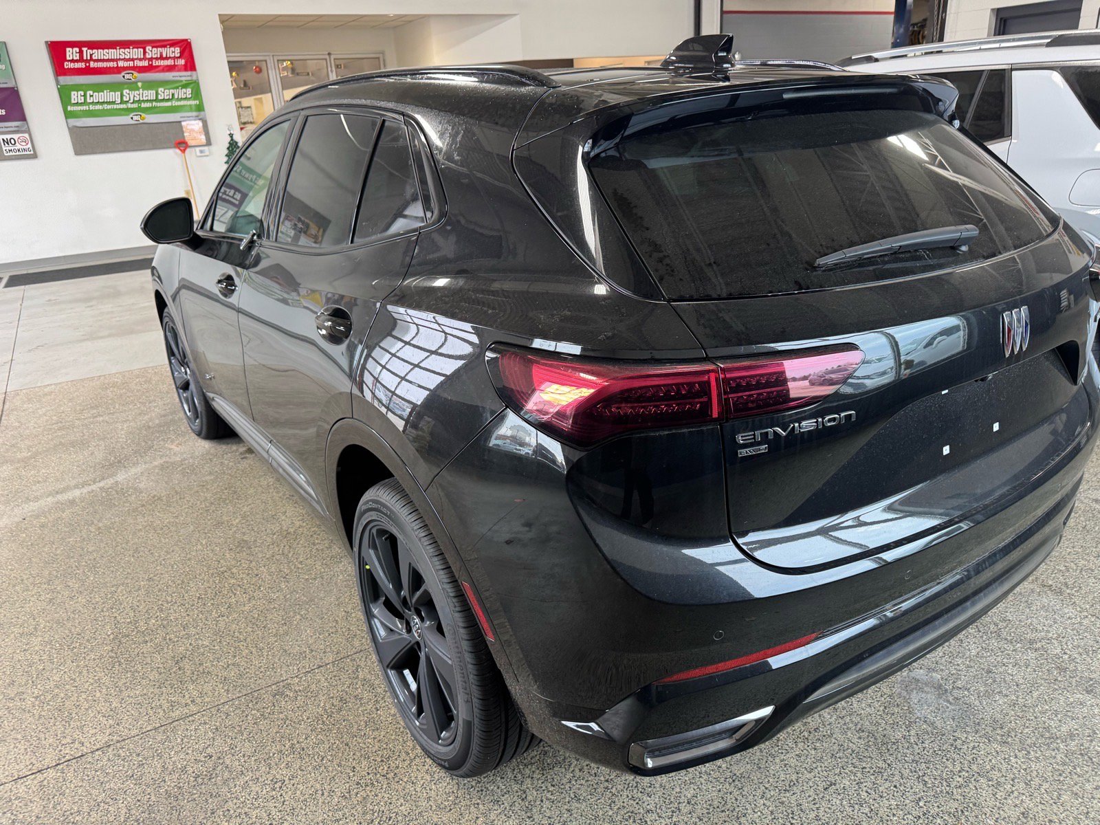 New 2026 Buick Envision Sport Touring AWD/4WD image 7