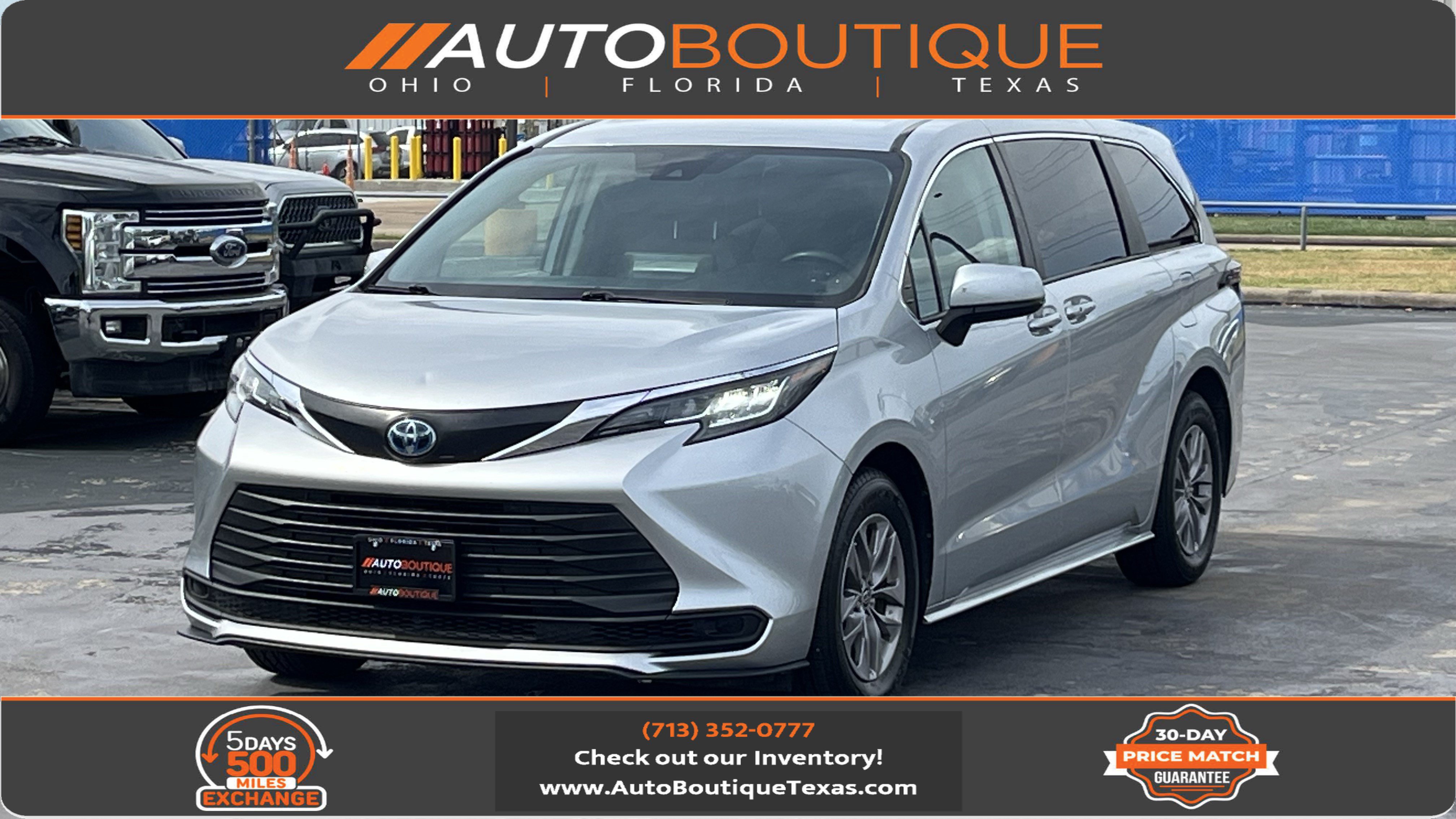 Used 2022 Toyota Sienna LE FWD image 1