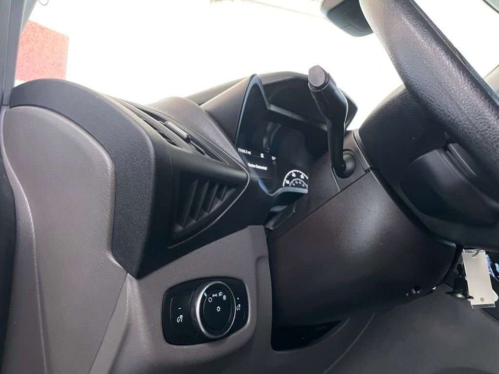 Used 2020 Ford Transit Connect XL image 27