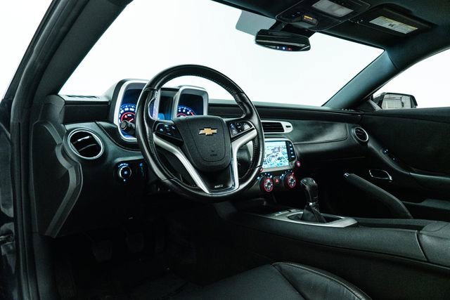Used 2015 Chevrolet Camaro SS w/ RS Package image 21