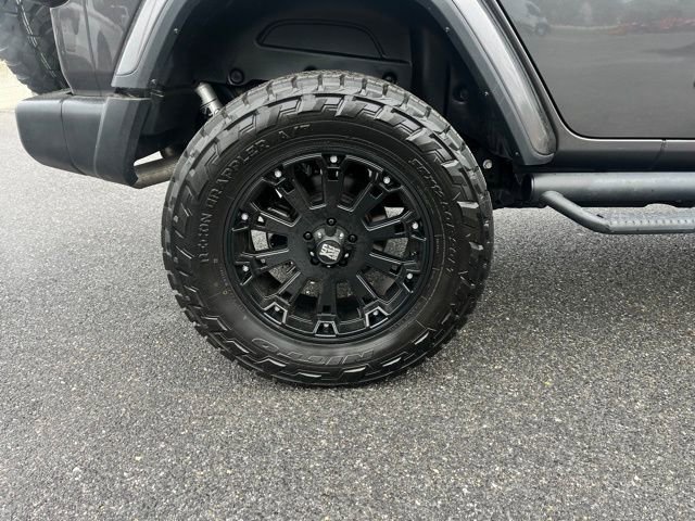 Used 2018 Jeep Wrangler Unlimited Sahara image 29