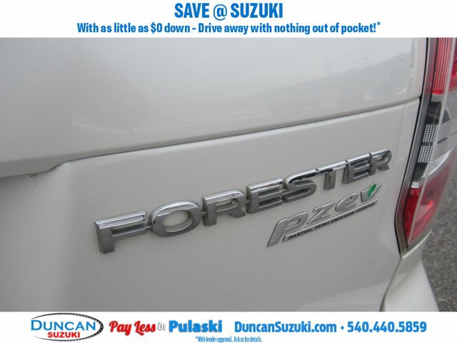 Used 2015 Subaru Forester 2.5i w/ Alloy Wheel Package image 4