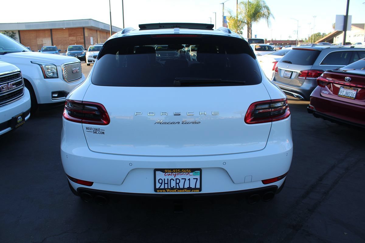 Used 2017 Porsche Macan Turbo AWD/4WD image 6