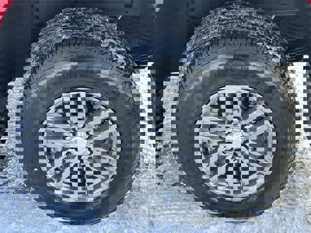 Used 2023 Chevrolet Colorado LT image 5