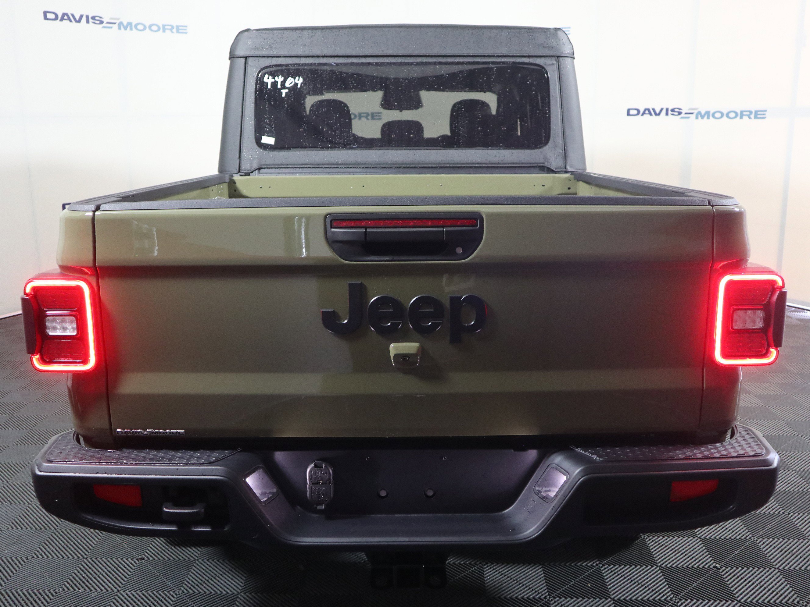 New 2026 Jeep Gladiator Sport AWD/4WD image 7