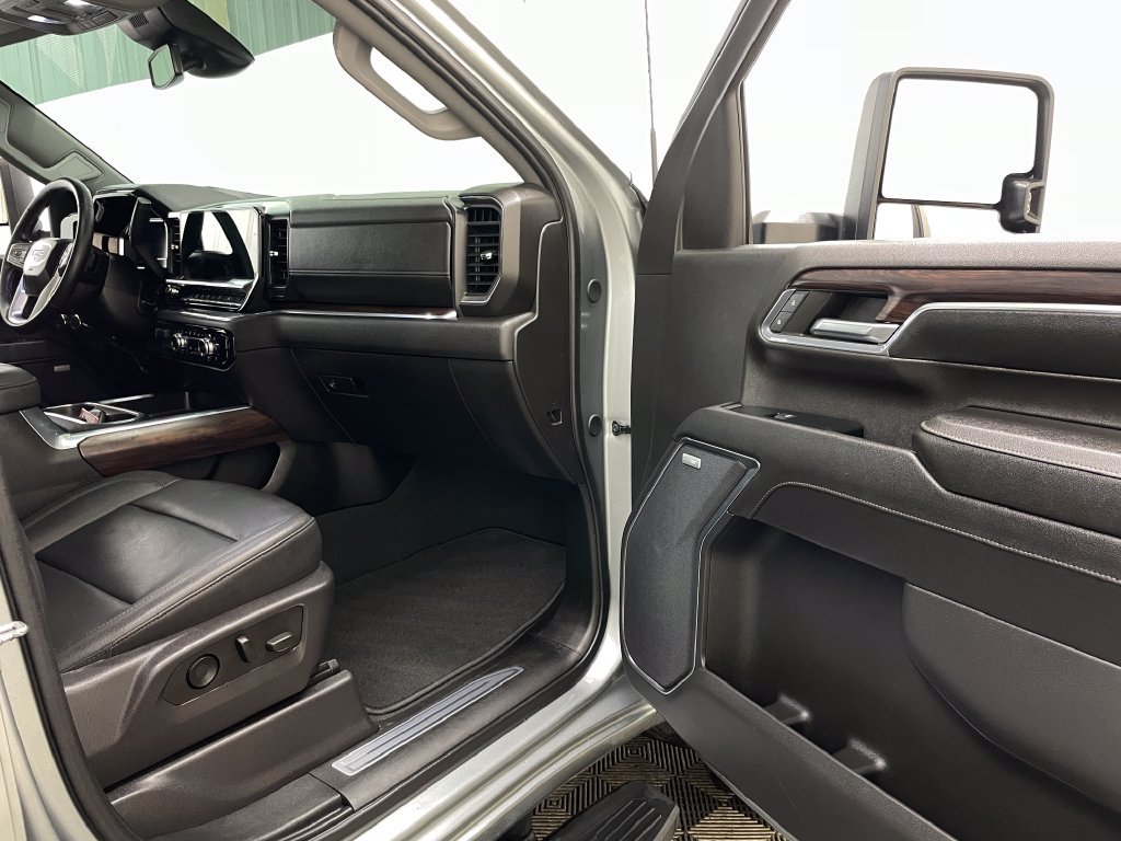 Certified 2024 GMC Sierra 2500 SLT w/ SLT Premium Package AWD/4WD image 42