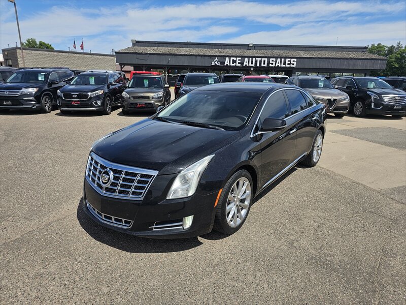 Used 2013 Cadillac XTS Premium FWD image 1