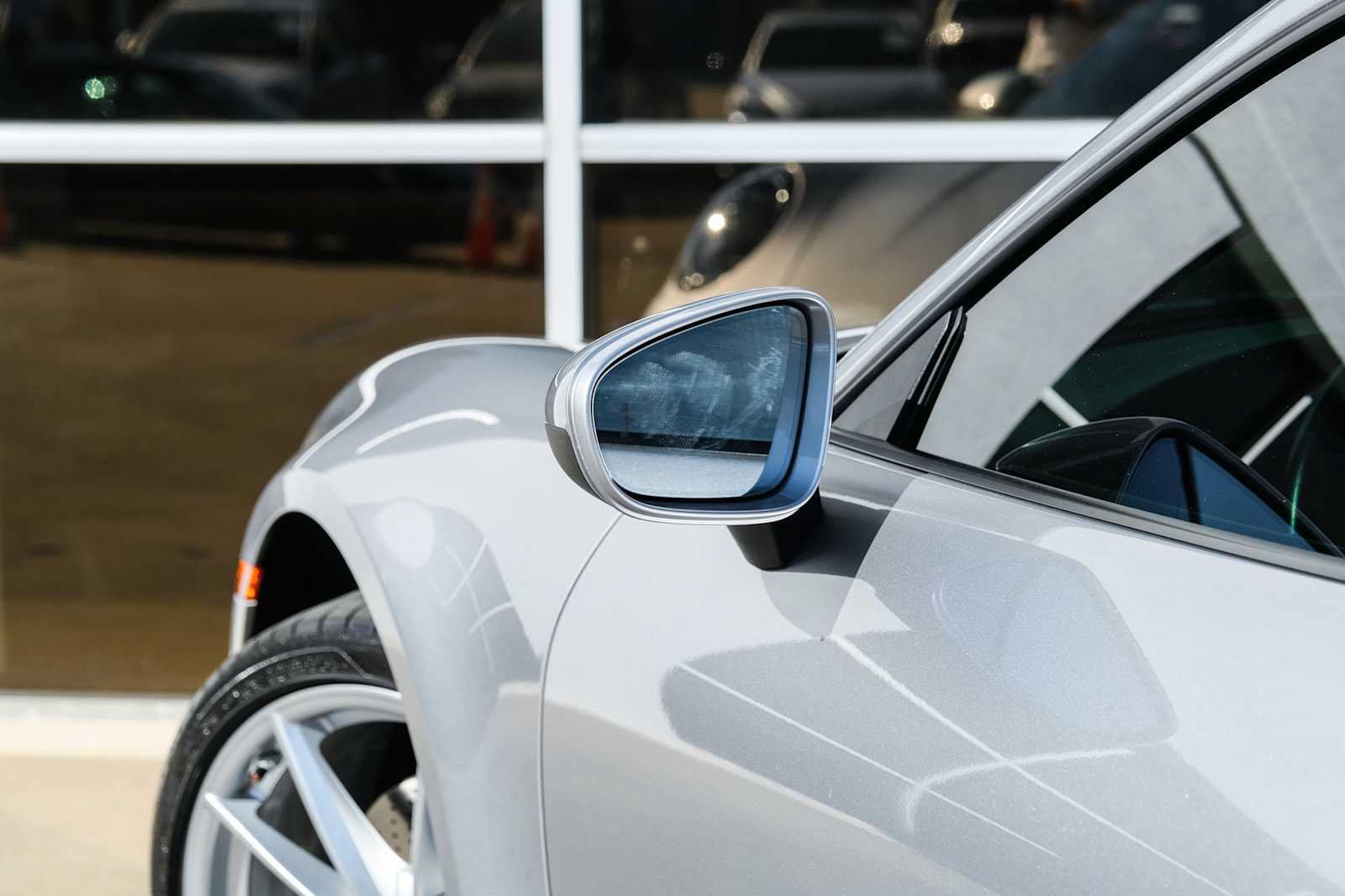 Used 2020 Porsche 911 Carrera RWD image 17