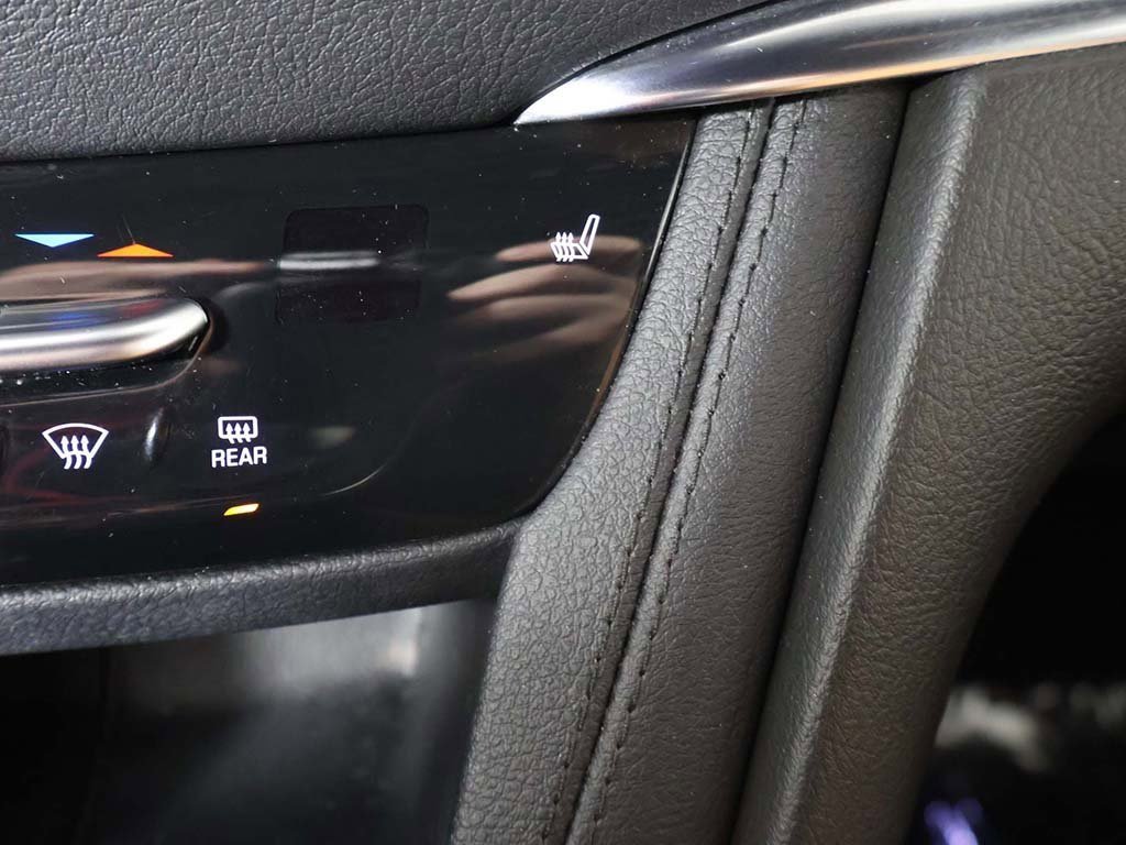 Used 2022 Cadillac XT5 Premium Luxury image 52