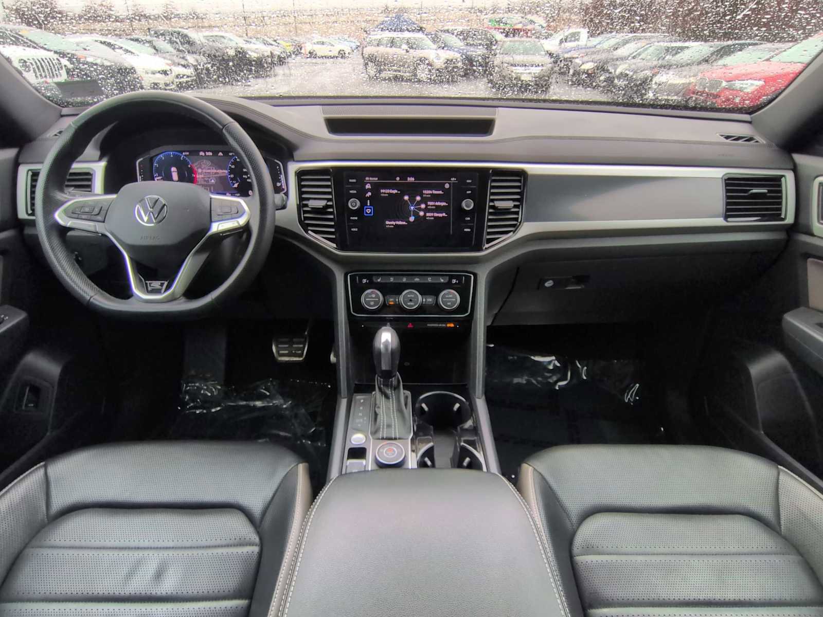 Used 2021 Volkswagen Atlas Cross Sport SEL Premium R-Line image 16