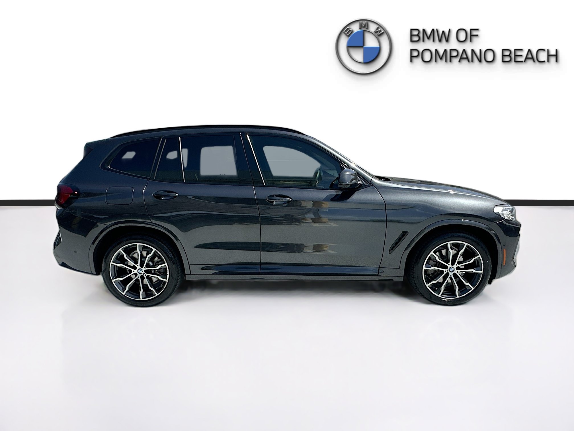 Used 2024 BMW X3 sDrive30i w/ M Sport Package RWD image 8