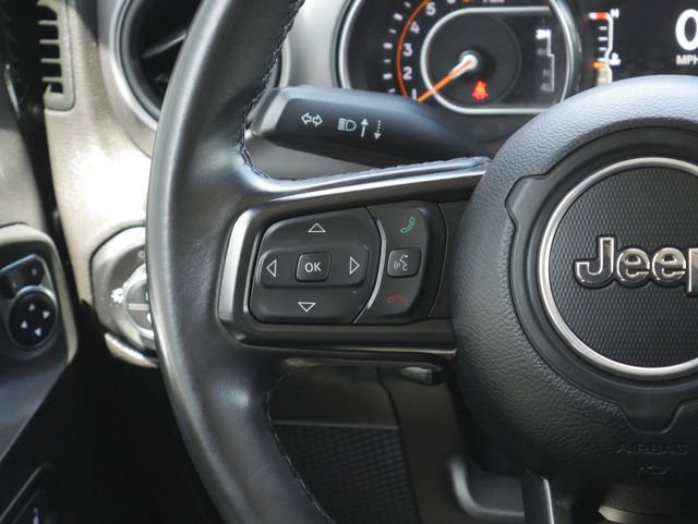 Used 2022 Jeep Gladiator Sport AWD/4WD image 16
