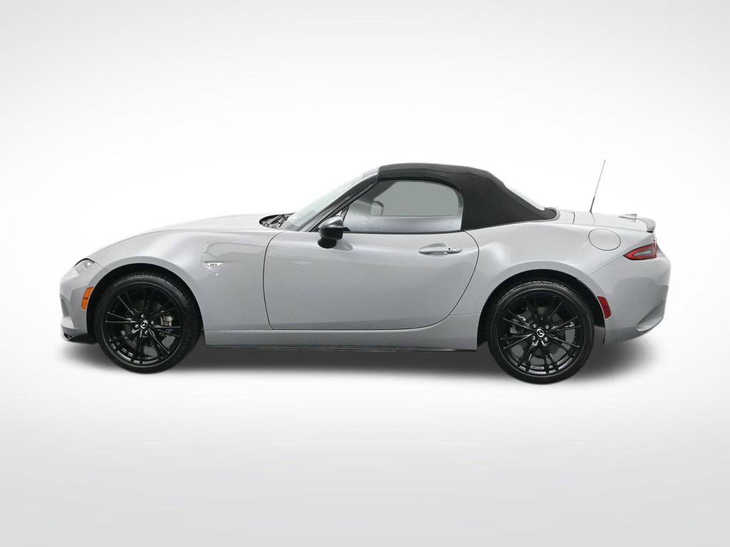 Used 2025 MAZDA MX-5 Miata Club RWD image 10