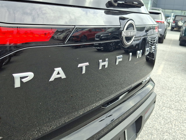 Certified 2022 Nissan Pathfinder SV image 30