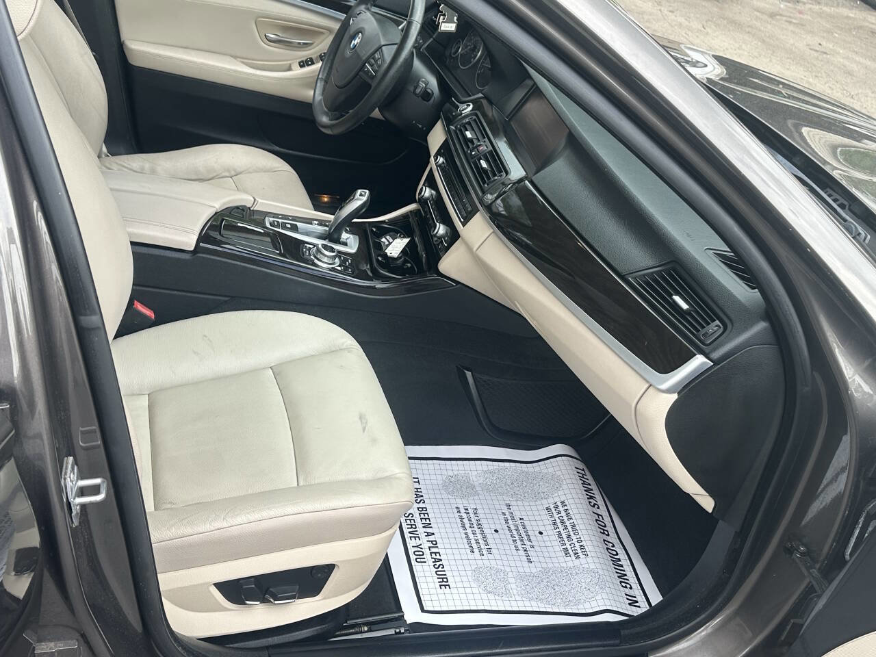 Used 2013 BMW 528i xDrive Sedan AWD/4WD image 18