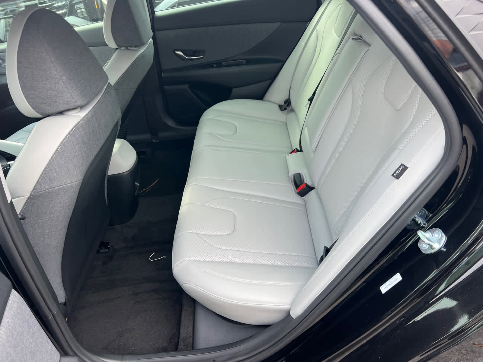 New 2026 Hyundai Elantra Limited image 11