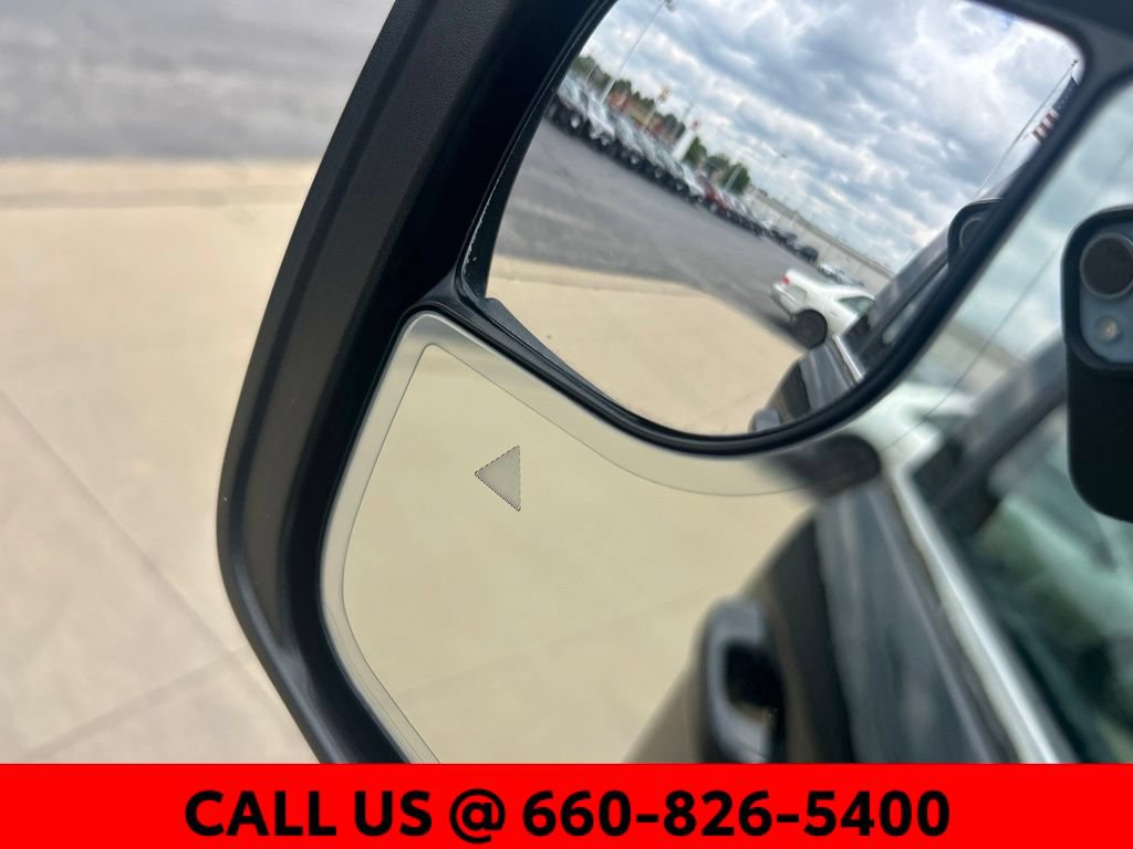 Used 2024 RAM 1500 Limited AWD/4WD image 19