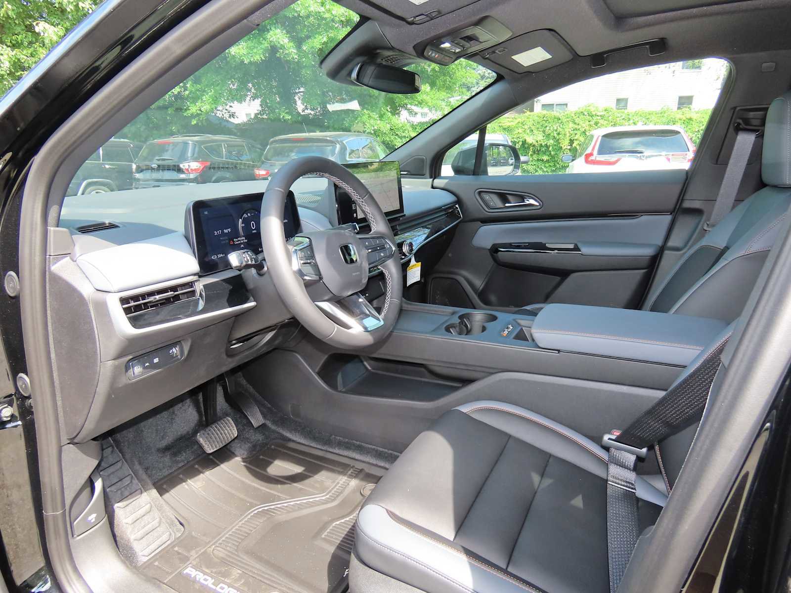 New 2026 Honda Prologue Touring image 2