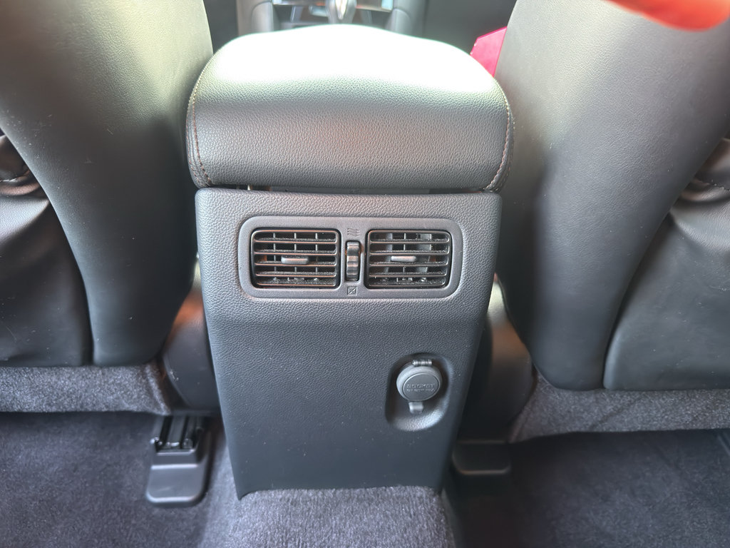 Used 2013 INFINITI FX37 AWD w/ Premium Pkg image 32