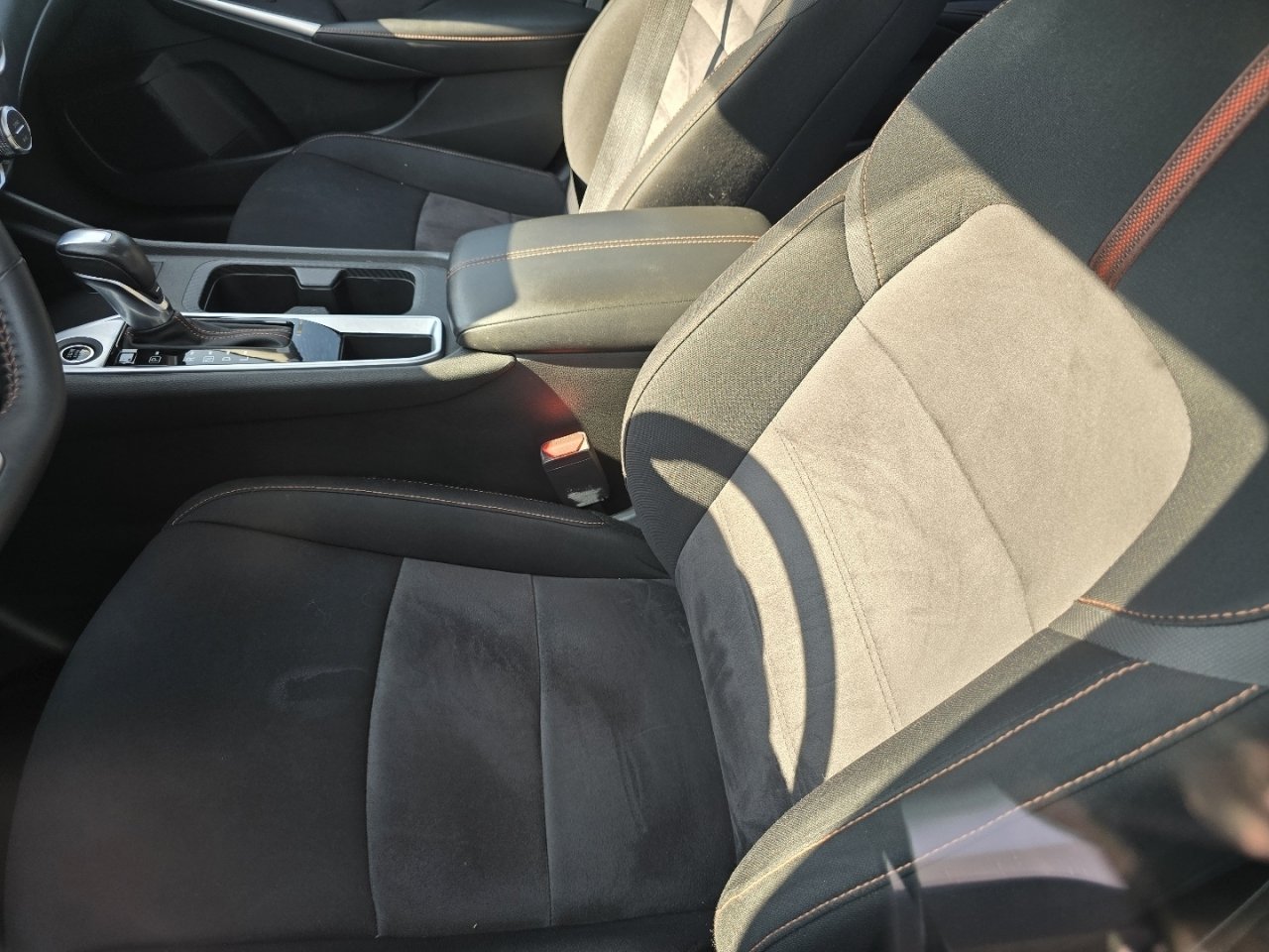 Used 2023 Nissan Sentra SR w/ Trunk Package FWD image 23