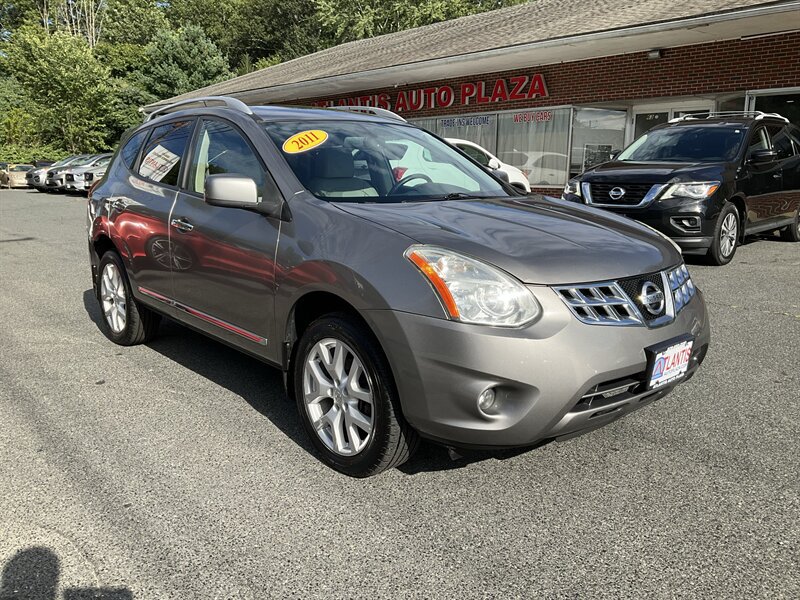 Used 2011 Nissan Rogue SV w/ SL Pkg AWD/4WD image 3