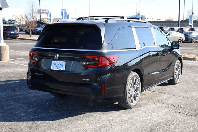 New 2026 Honda Odyssey Touring image 5