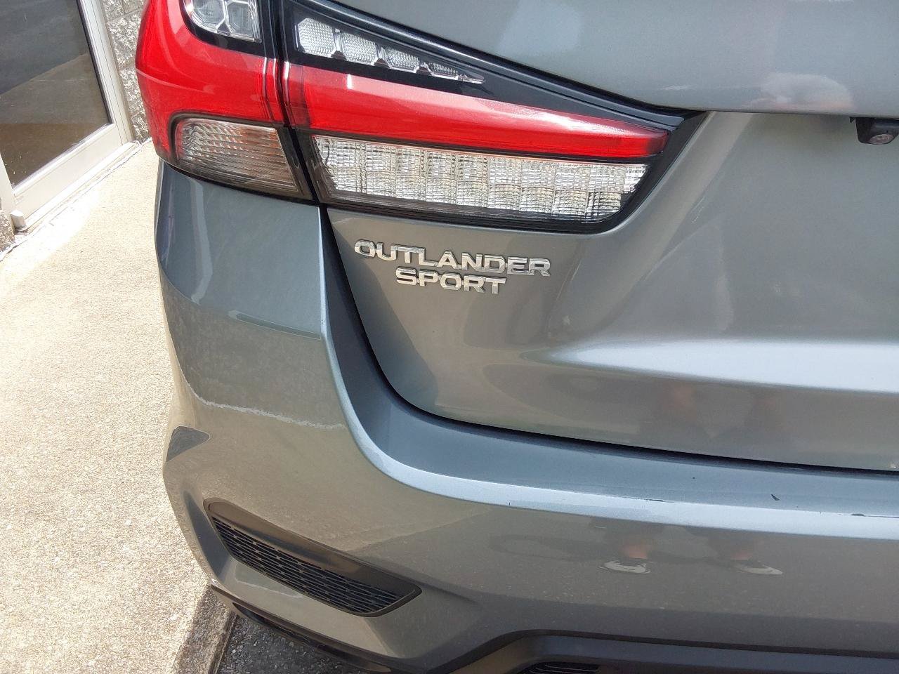Used 2021 Mitsubishi Outlander Sport SE AWD/4WD image 5