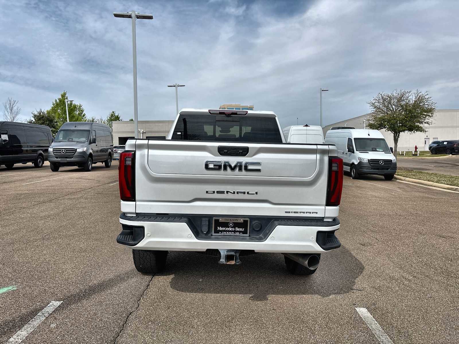 Used 2024 GMC Sierra 3500 Denali Ultimate image 7